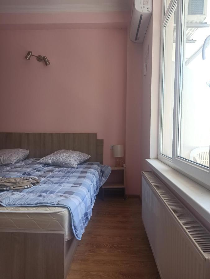 Hotel Caucase Tbilisi Buitenkant foto